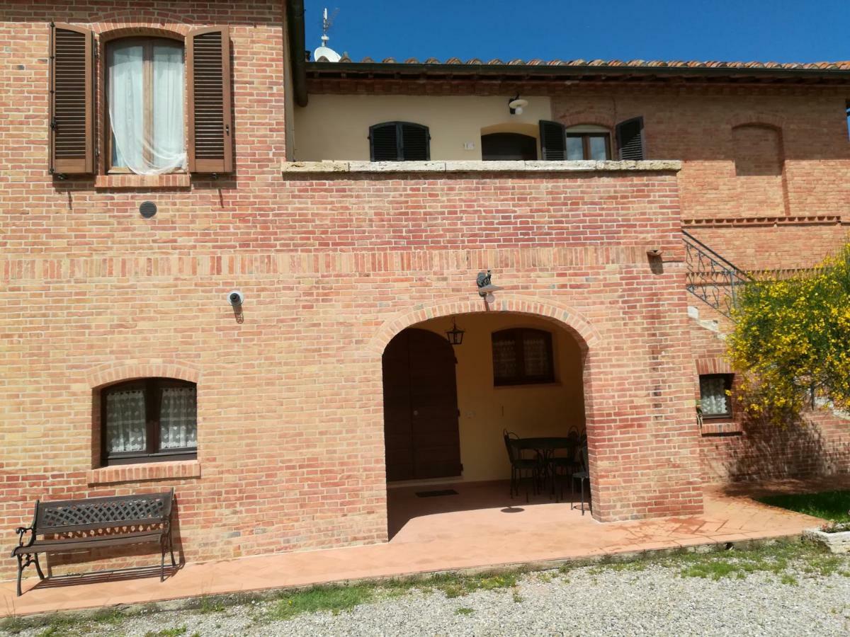 פיינצה Agriturismo Piandimaggio מראה חיצוני תמונה